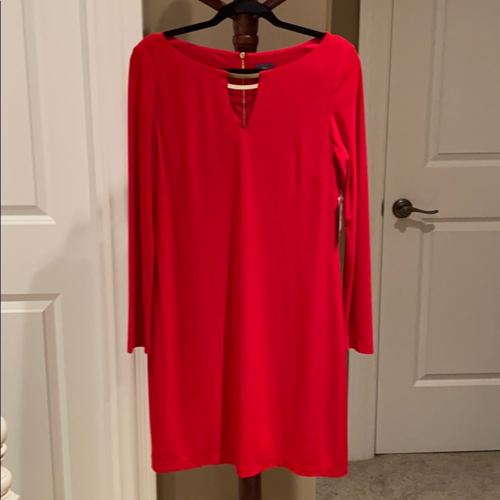 VINCE CAMUTO red dress